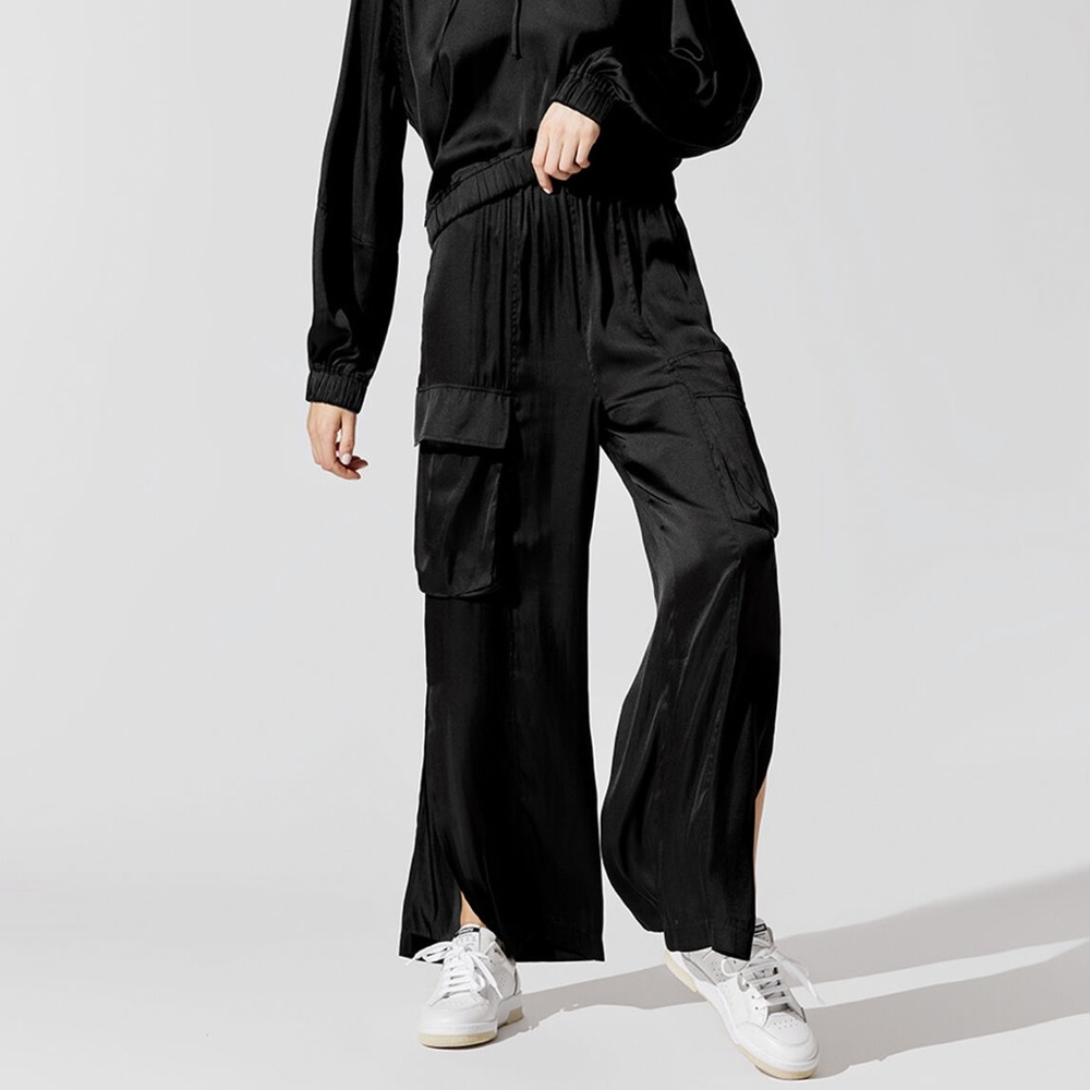 NWT Carbon38 Satin Cargo Pant